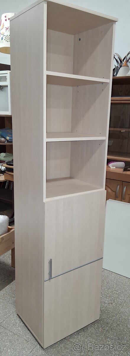 Regál policový 1x dvířka - 3