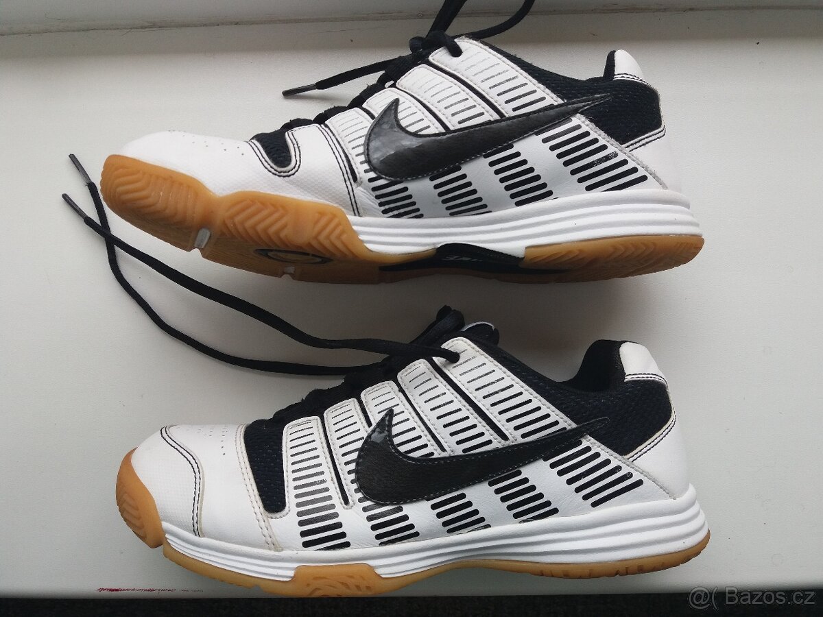 NIKE sálové boty vel. 40 - 3
