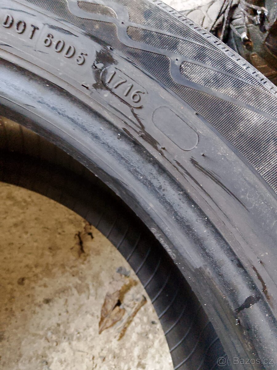 215/55/17 98v Nokian - zimní pneu 2ks - 3