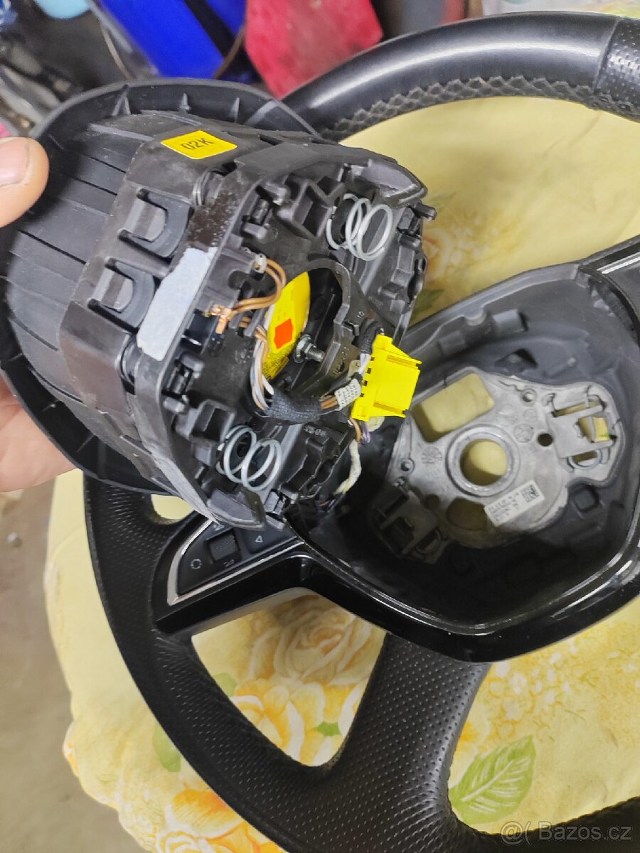 Volant do Octavia 2 face+před face + Superb2 - 3