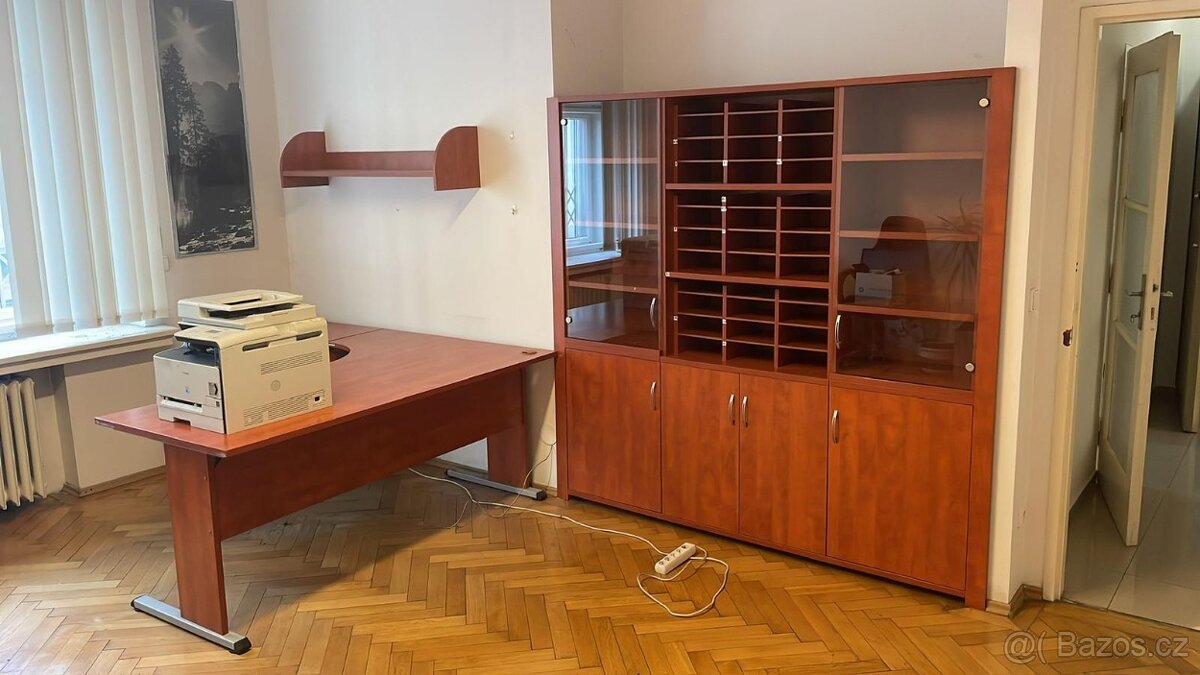 Kancelářský nábytek - 3