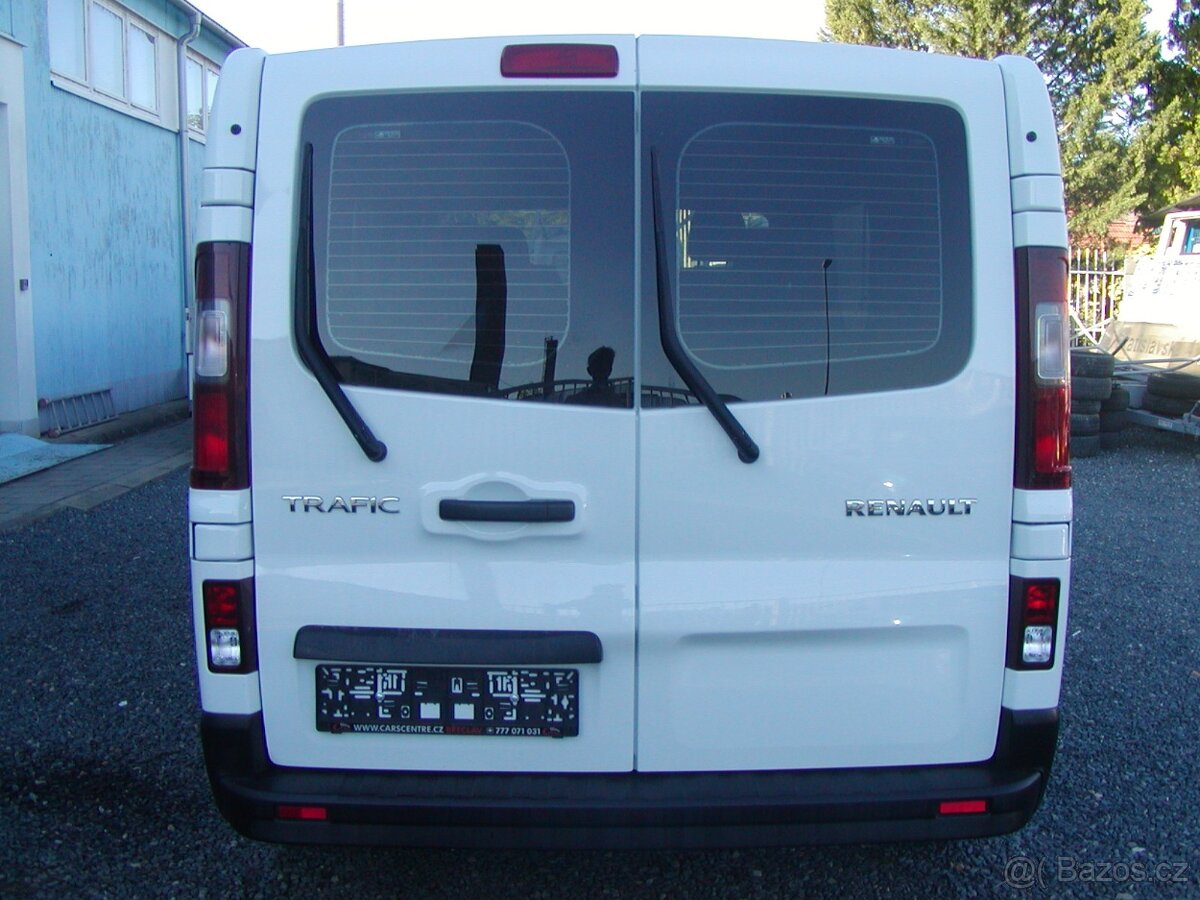 Renault Trafic 1.6DCi, 5-MÍST, 1.MAJ.ČR, VÝB.STAV - 3
