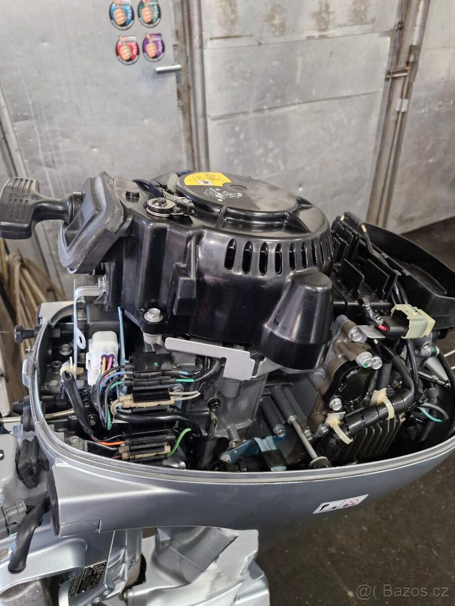 závěsný motor HONDA BF20D - 3