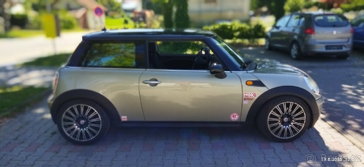 Mini Cooper R56 1.6, 88kW, 2007 - 3