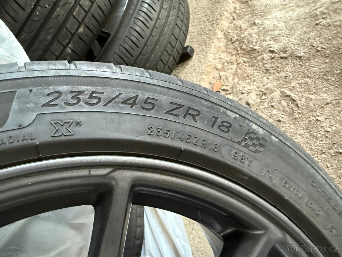 Sada kol Tesla Model 3 R18 - 3