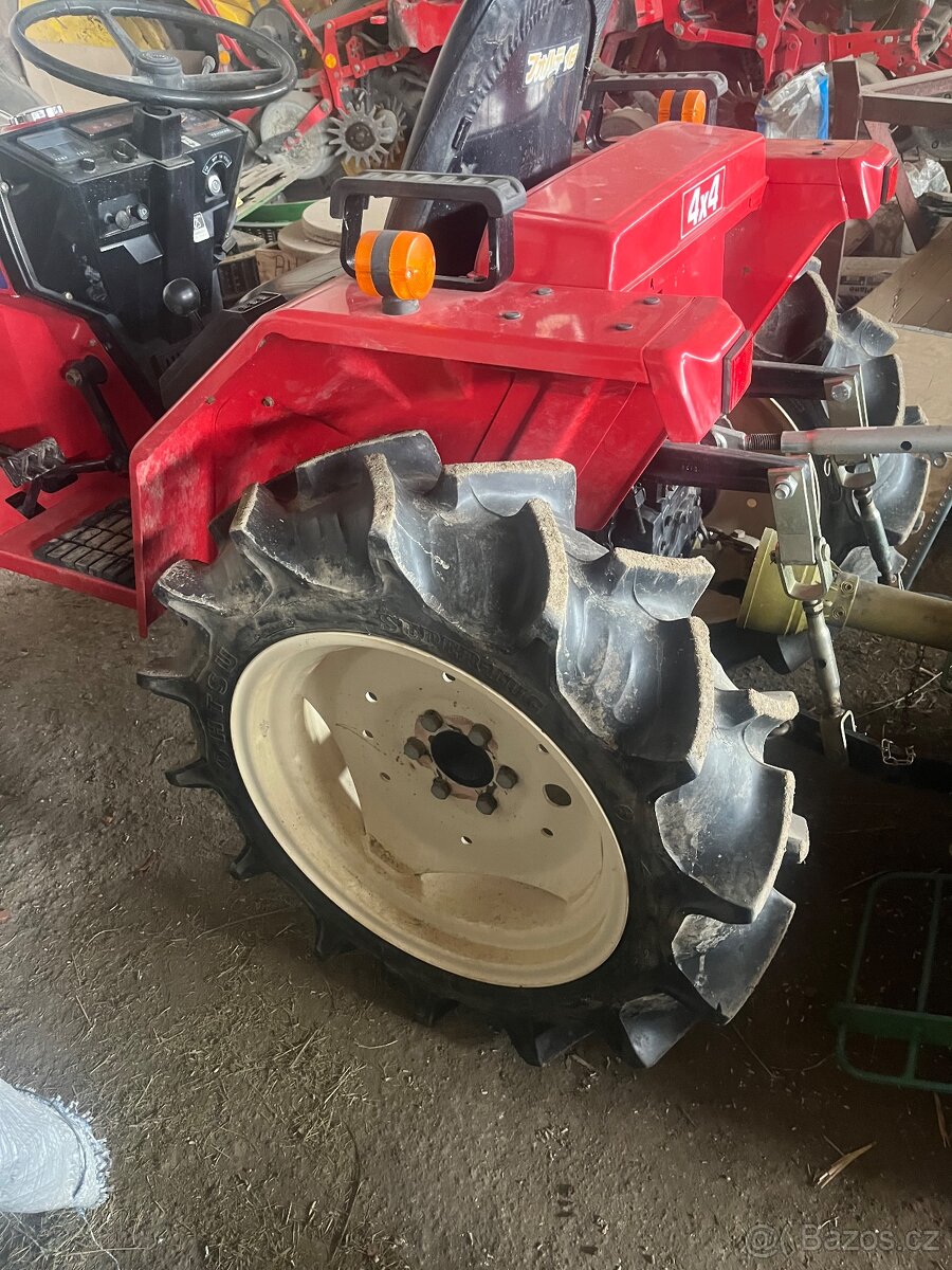 Malotraktor 4x4 - 3