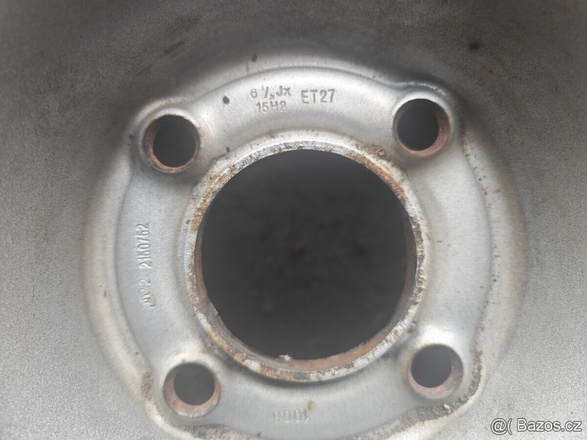 Prodám sadu disků 6,5Jx15H2 ET27 + pneu 195/65/15 - 3
