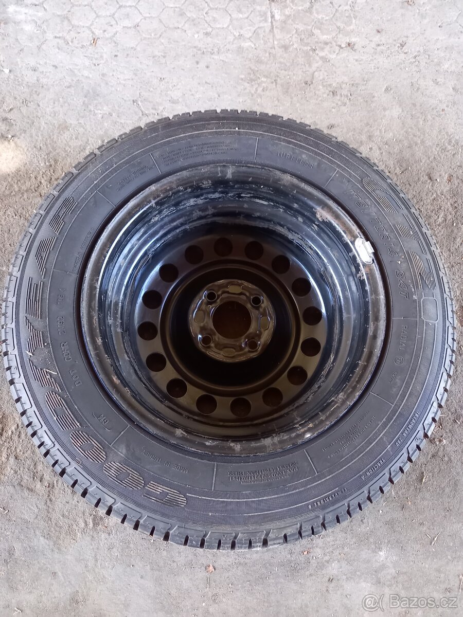 Rezervní kolo 4x100 175/70 R14 - 3