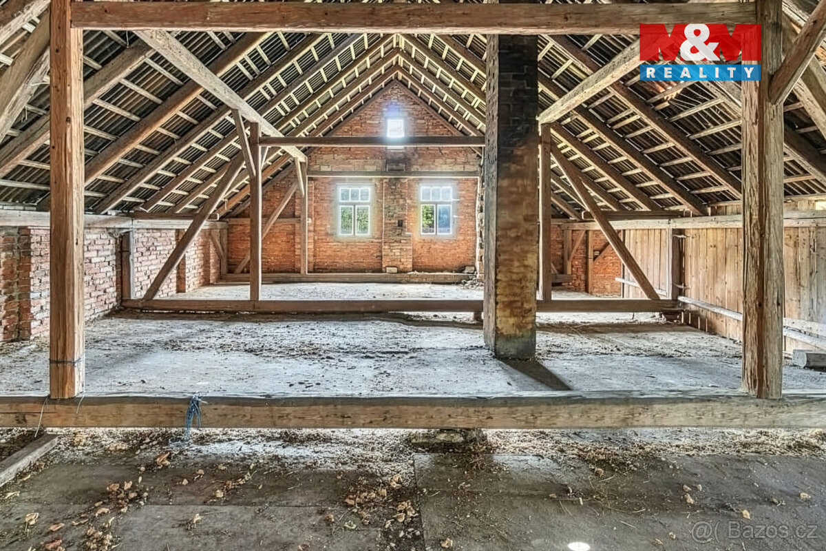 Prodej rodinného domu v Sebranicích - 3