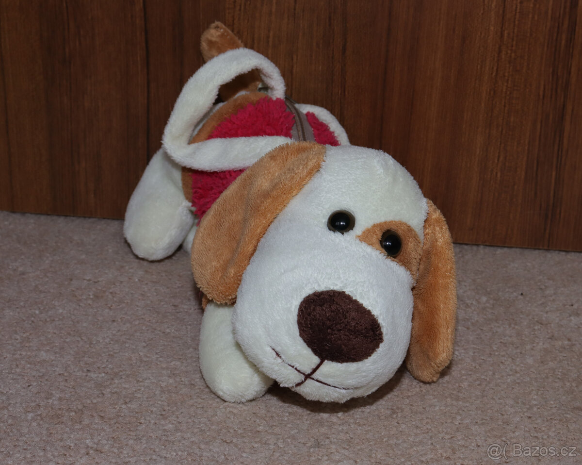 Pejsek plyšové zvířátko a taška v jednom. Inzerát byl odebra - 3