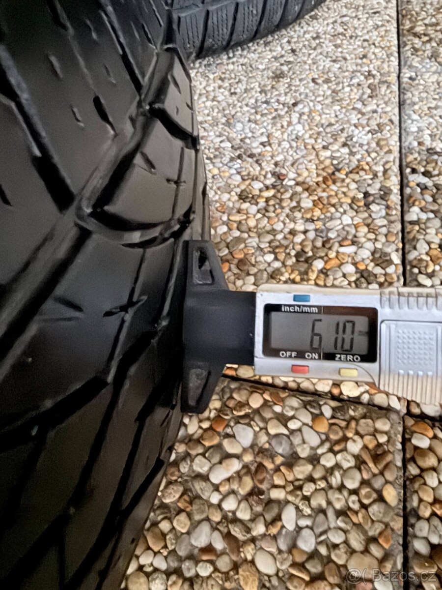 Zimní sada 225/70 R17 Yokohama - 3