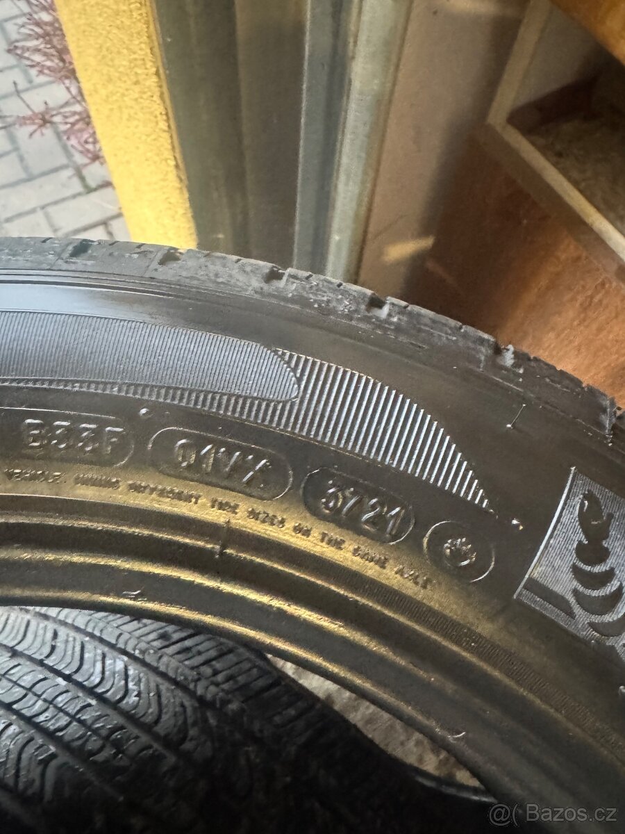 Michelin Primacy 4+ 215/55 R17 98W - 3