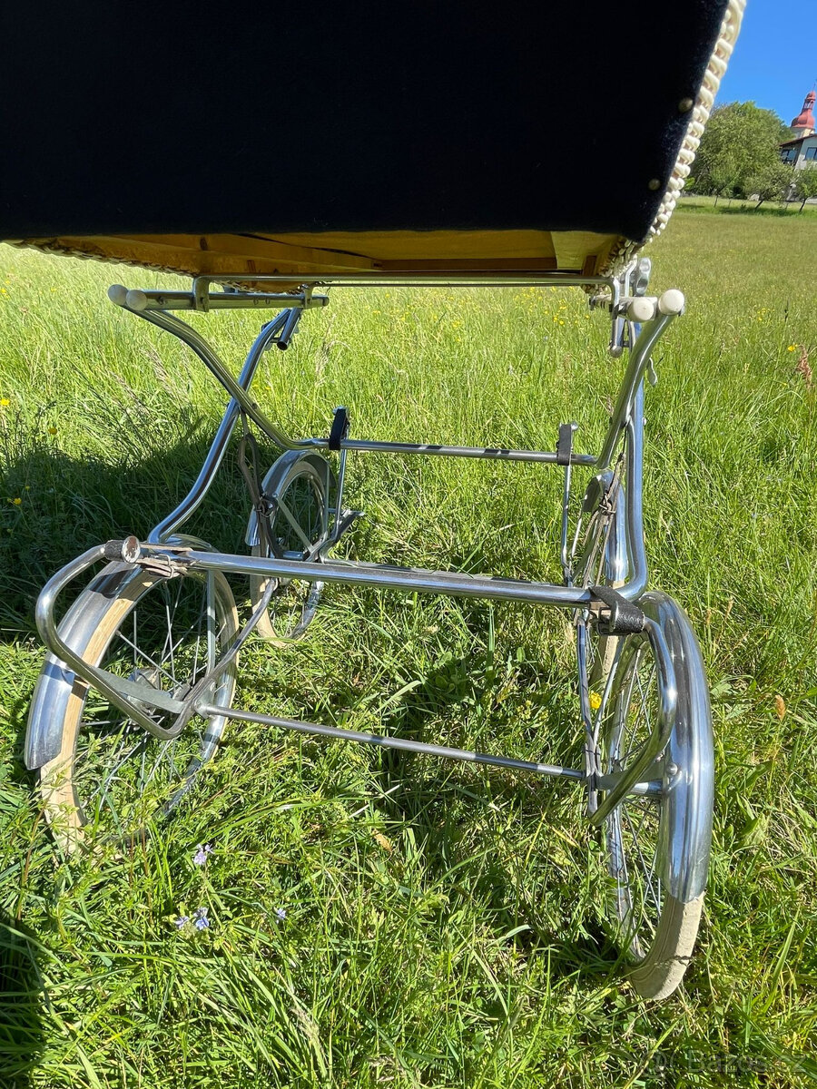 Retro kočárek zn. Record - 3