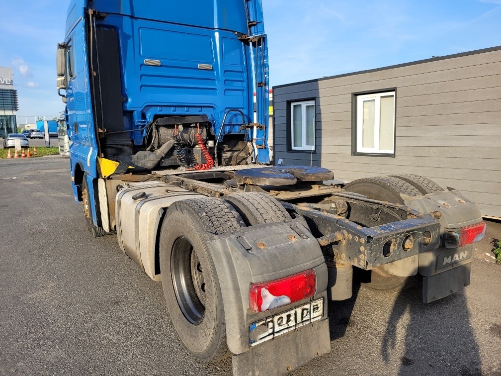 Man TGA.18.480 na náhradní díly - 3