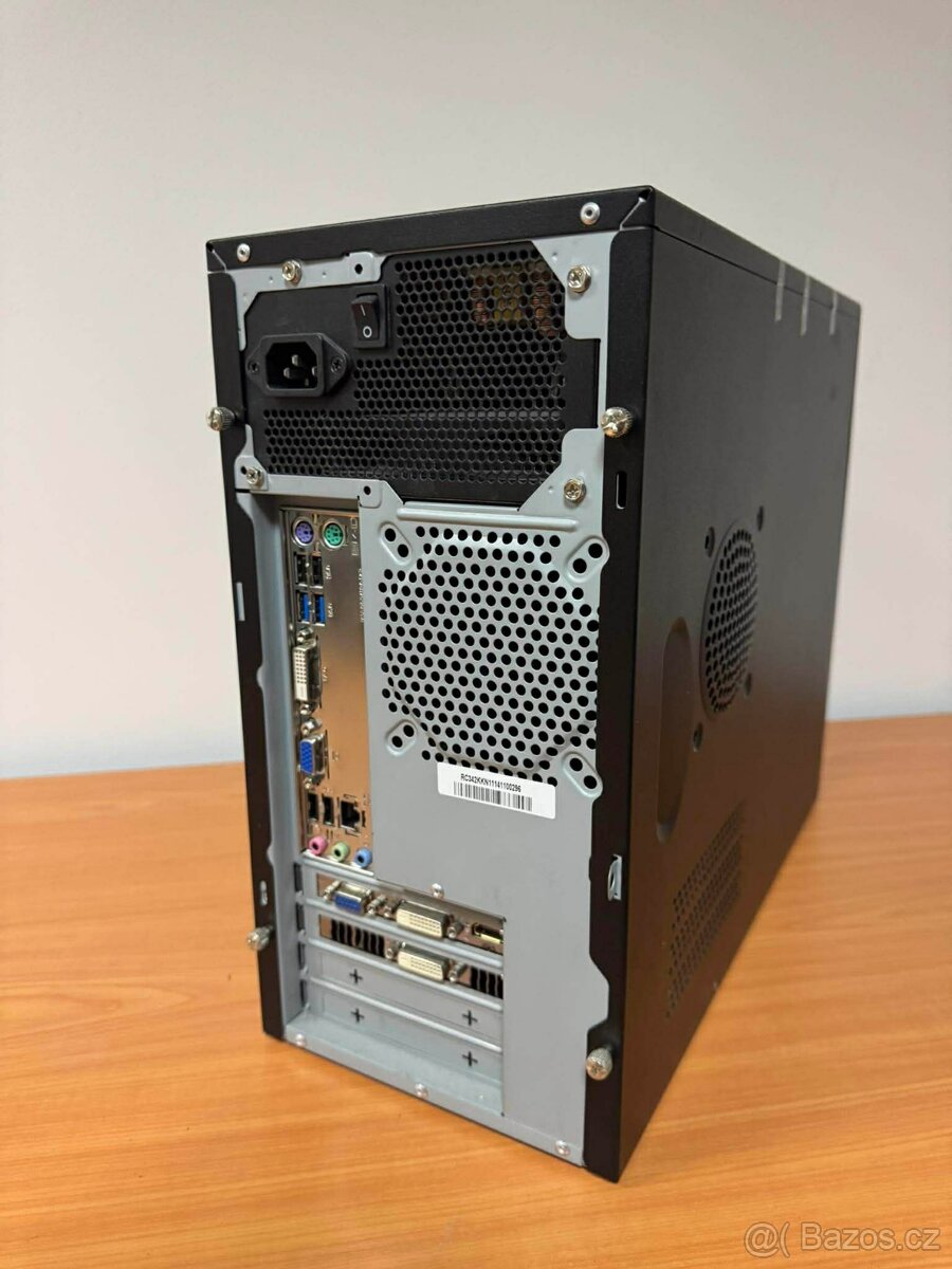 Prodej stolních počítačů - 3