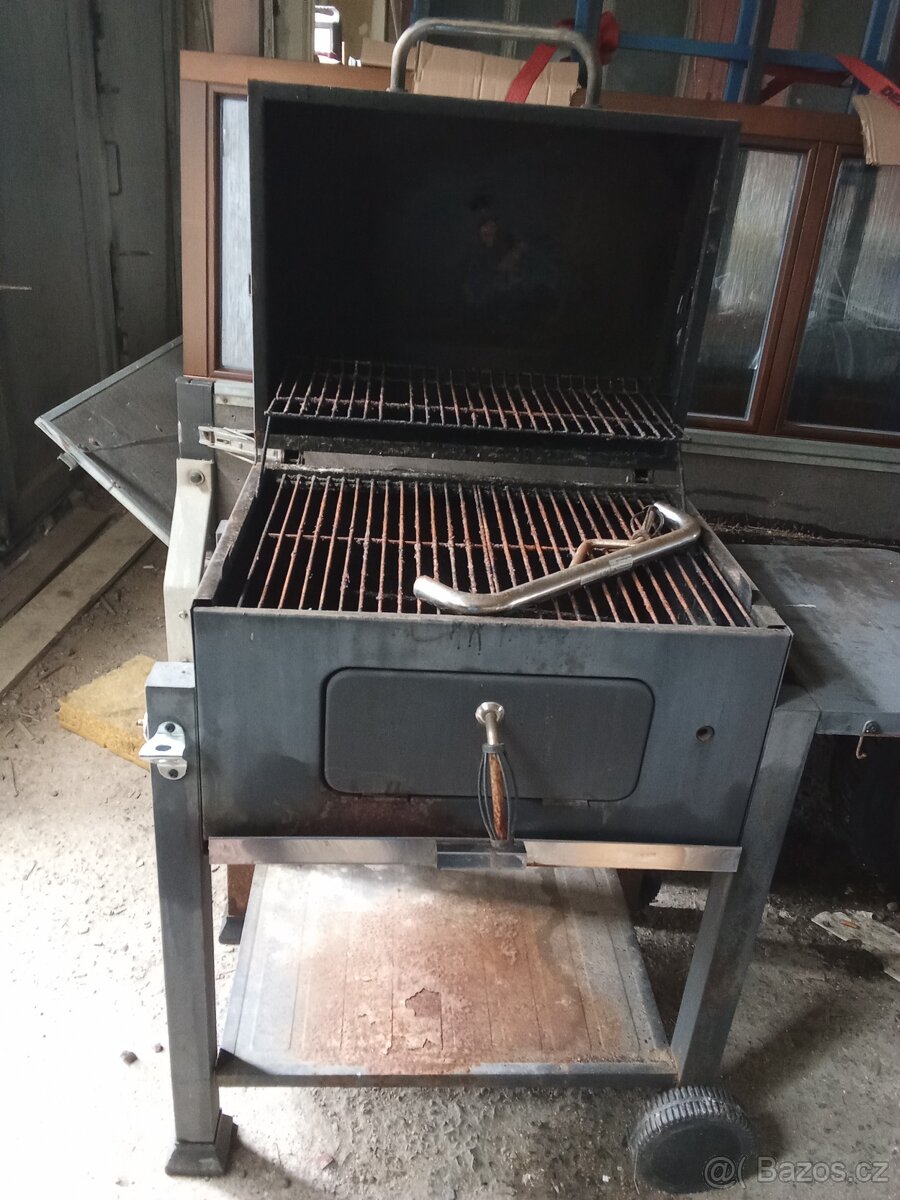 Zahradní gril - 3
