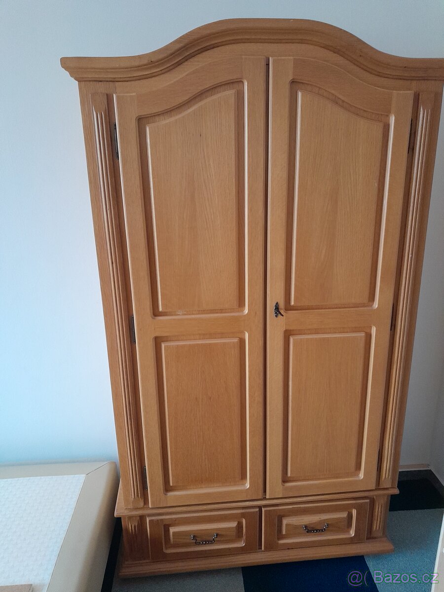 Šatní skříň - 3