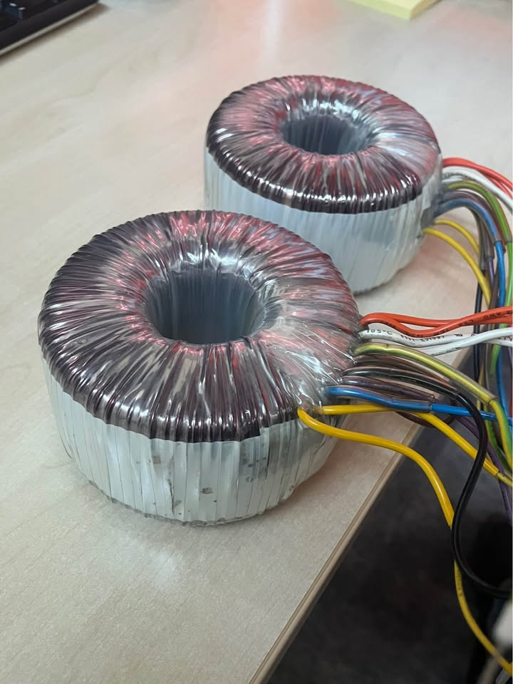 Toroidní transformátory KWB 230V/33V a 25V - 3