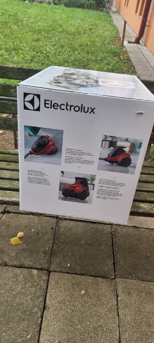 Vysavač Electrolux nový - 3
