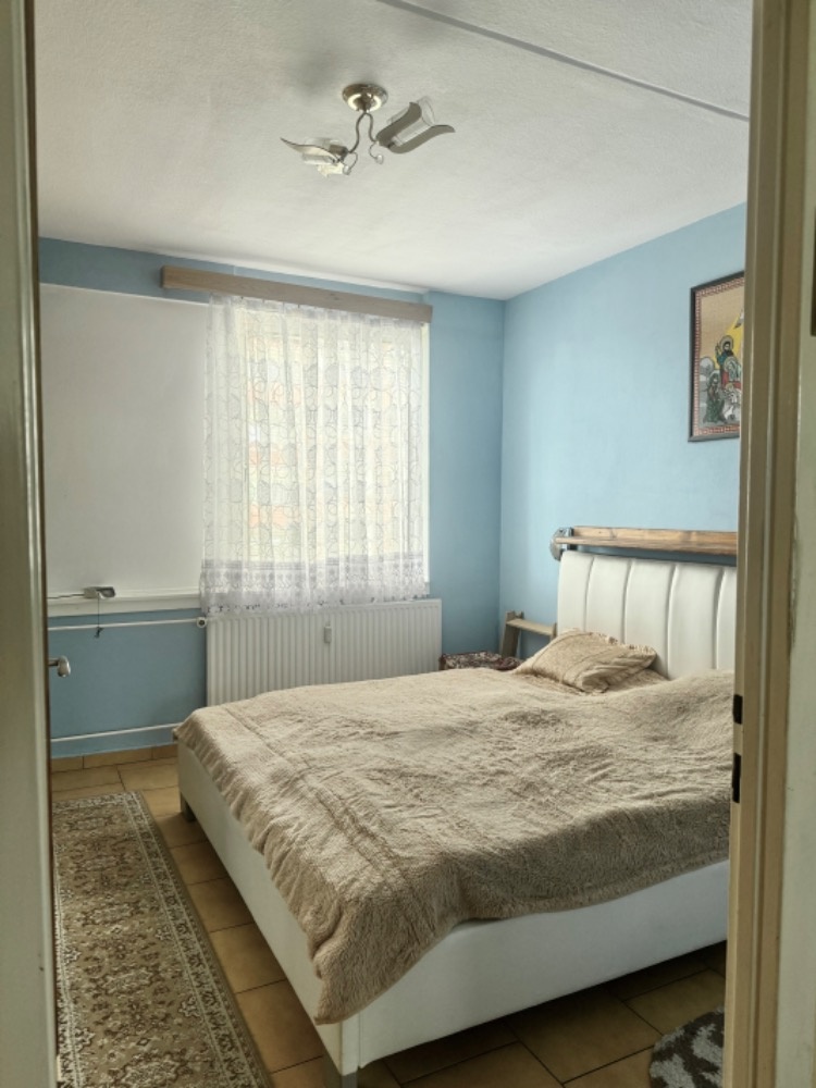 byt 4+1, 85m2,OV, Nad Lomnicí, Blatná - 3