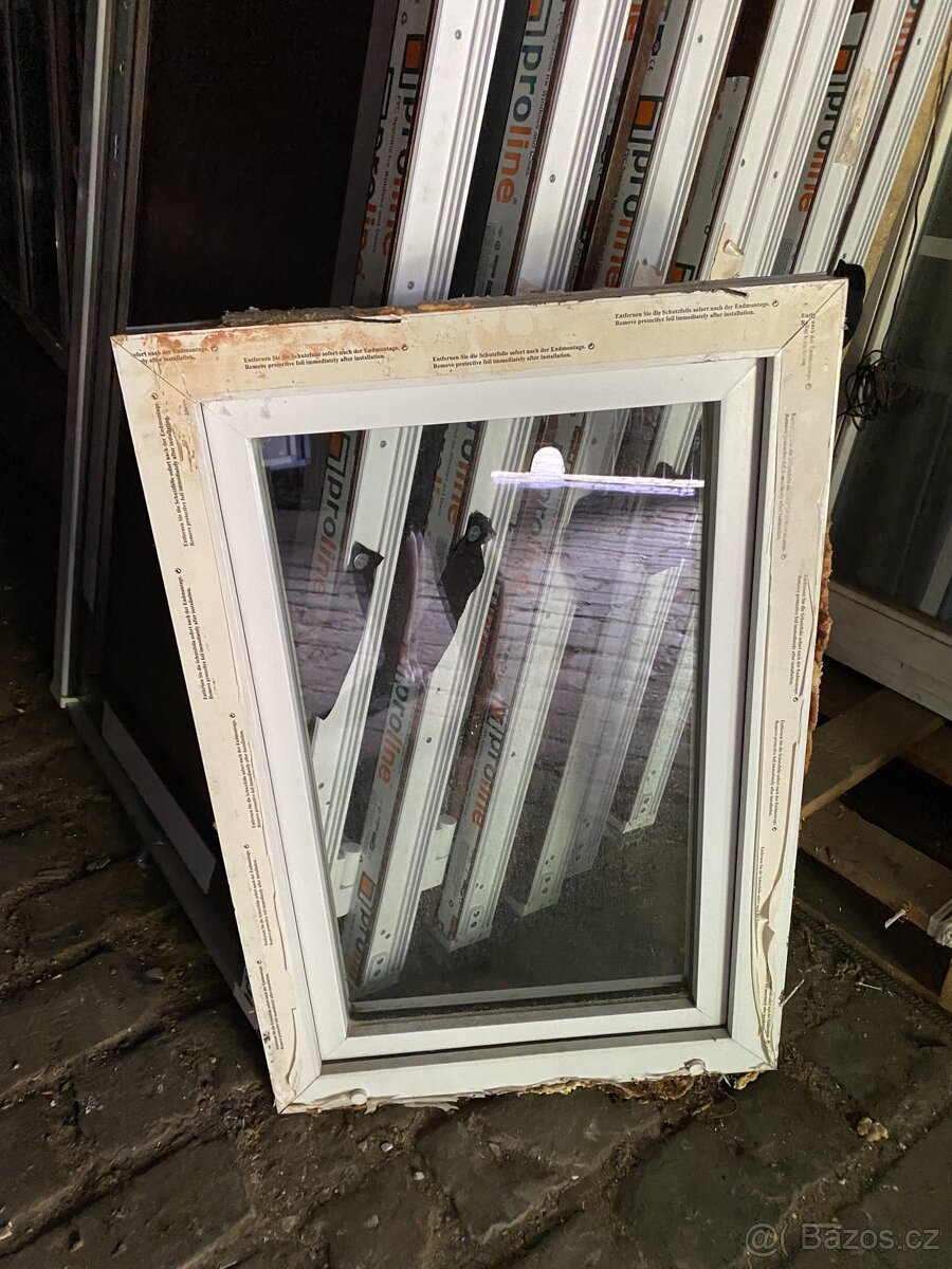 Okno bílé použité 60x90 cm - 3