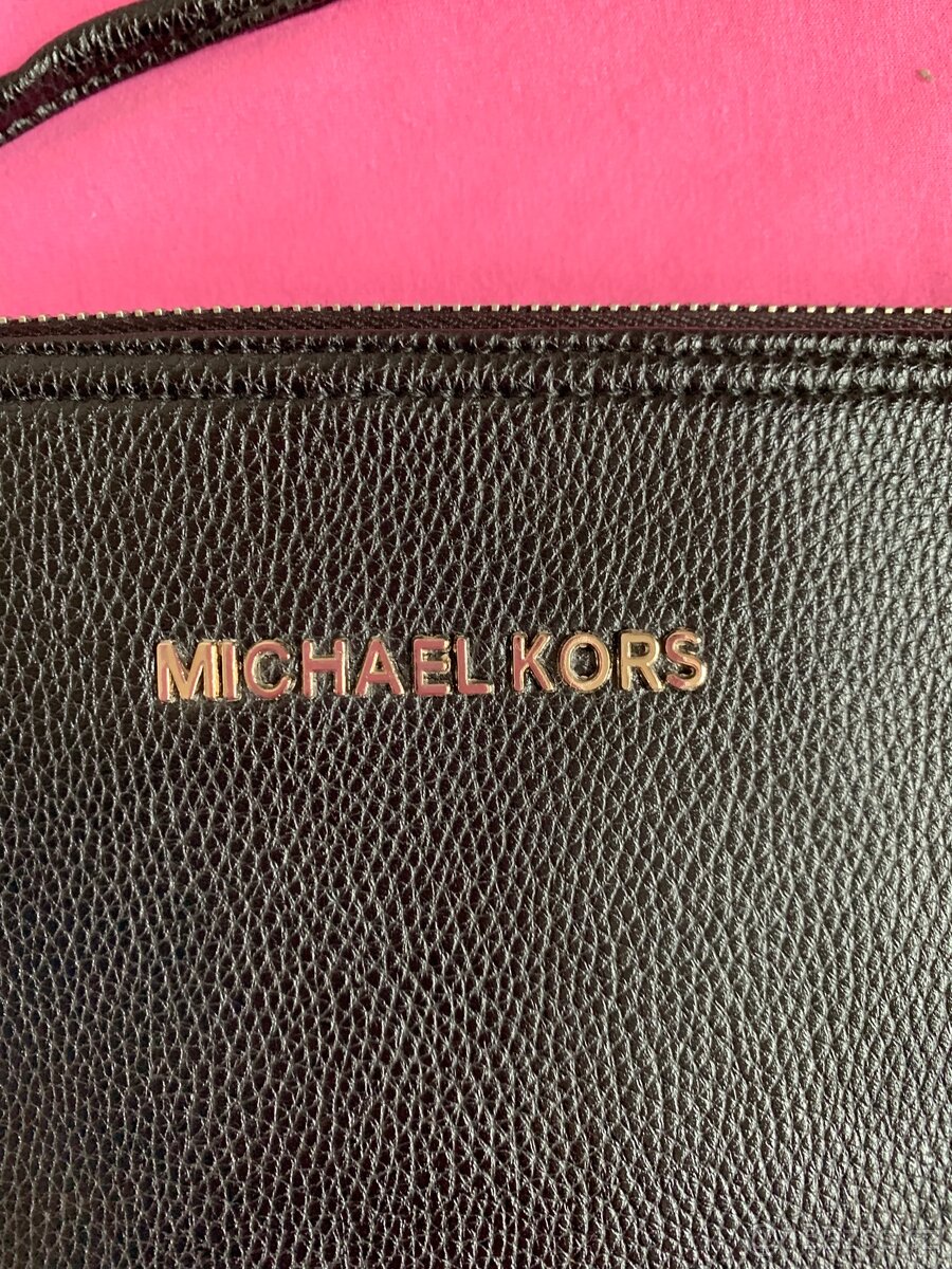 Krásná cerna kabelka Michael Kors Nová - 3