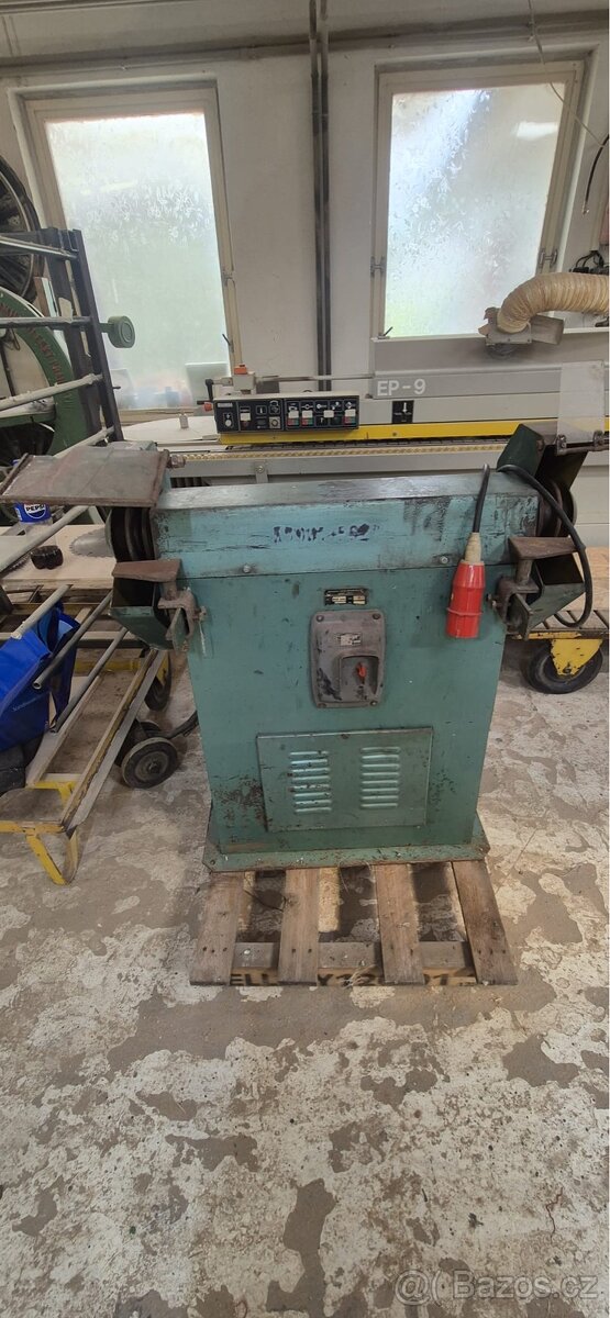 Dvoukotoučová stojanová bruska BSD 300 - 3