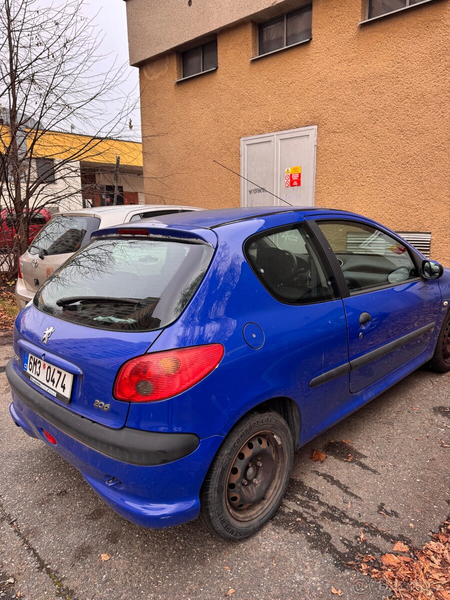 Peugeot 206 - 3