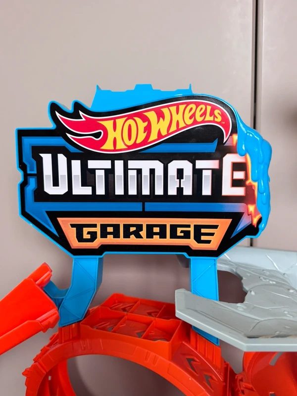 Prodám Hot wheels garáž s drakem - 3
