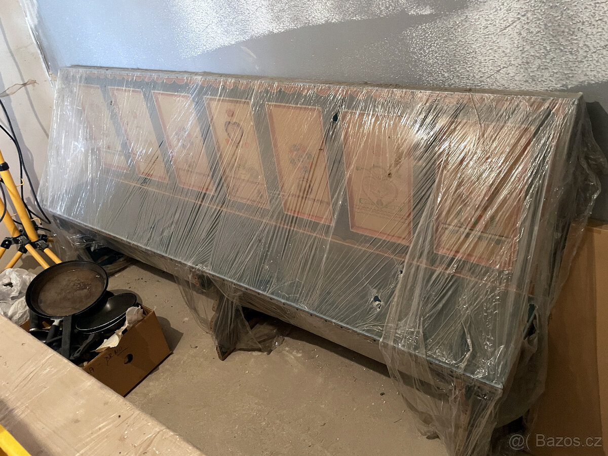 Starý malovaný lidový nábytek - 3