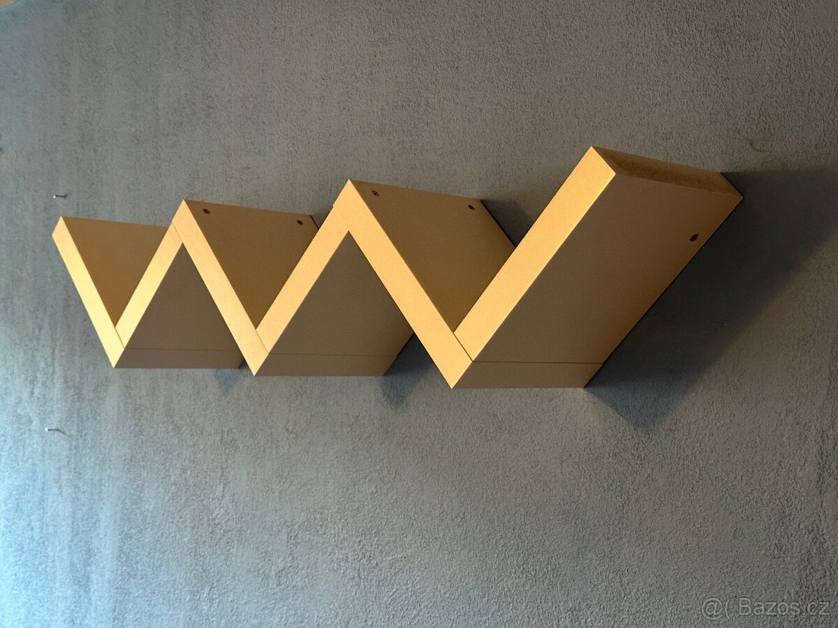 Police na zeď ikea - 3