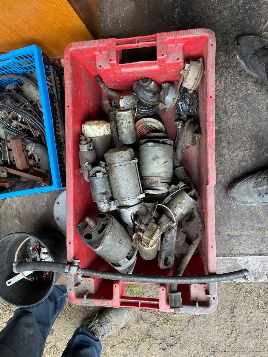 DÍLY NA STARÉ VOZY ŠKODA - 3