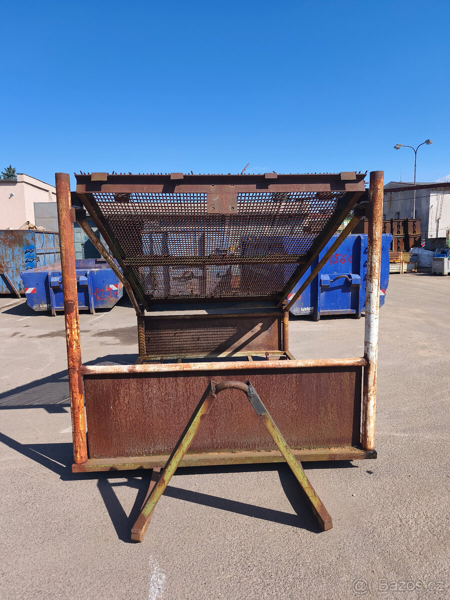 kastrovací nástavba Avia - 3