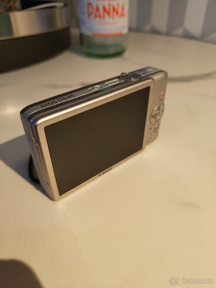 Canon IXUS 115 HS - 3