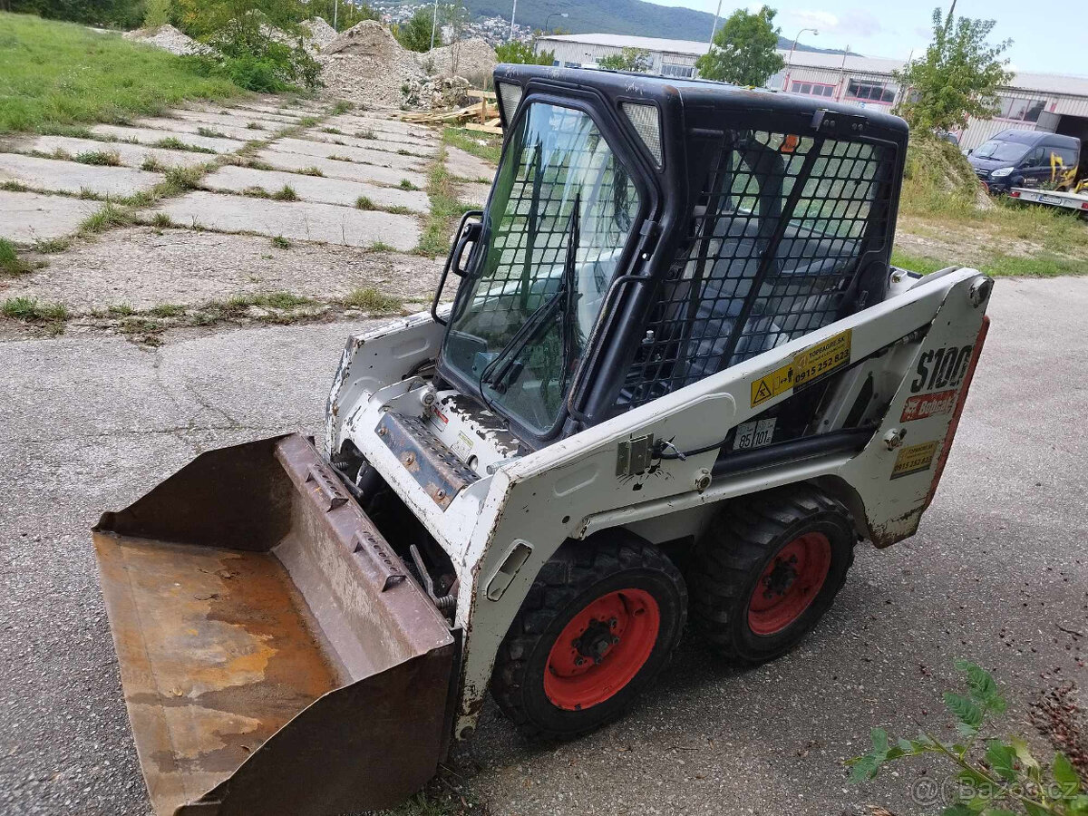 Nakladač Bobcat S100. ŠPZ. - 3