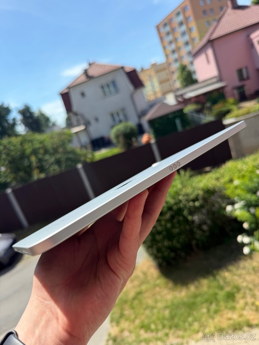 📱 Apple iPad 10. generace 64GB Wi-Fi - 3