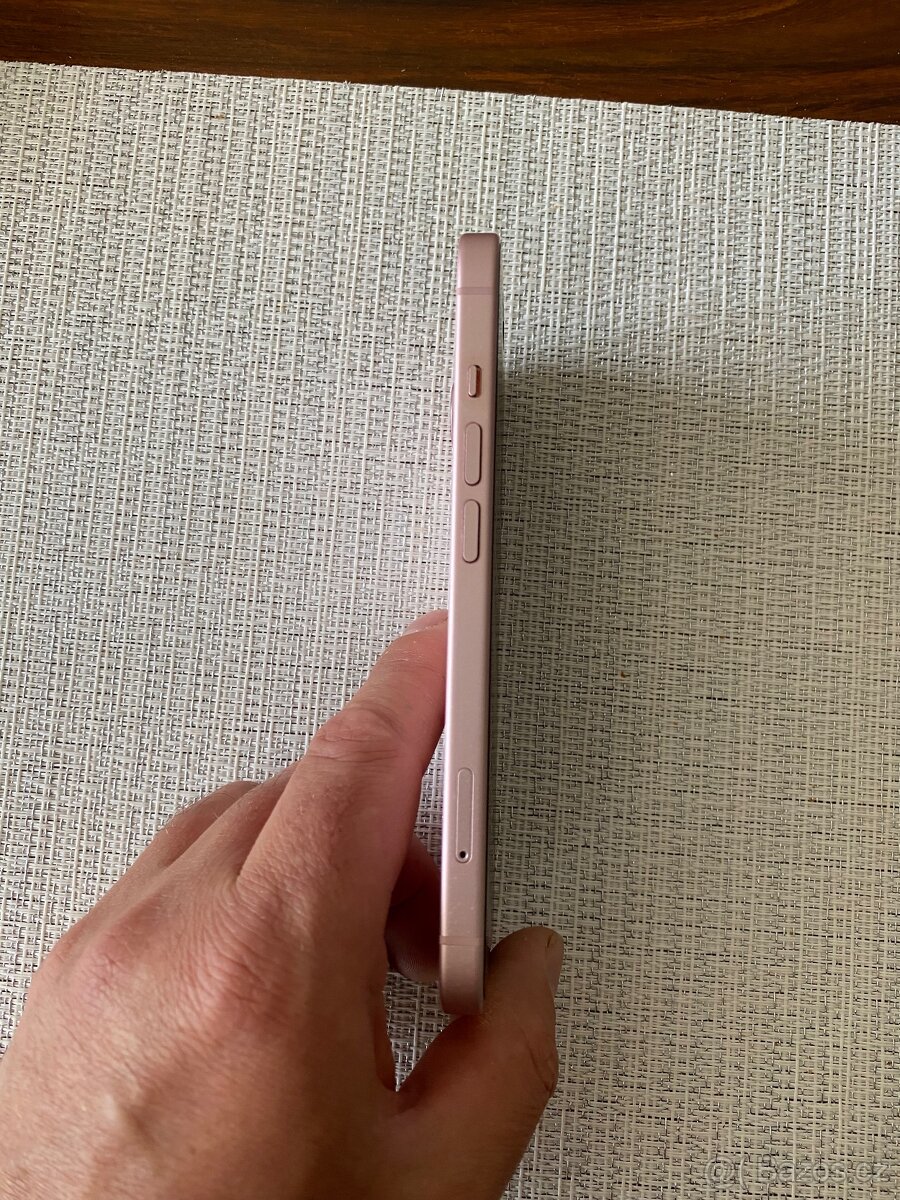 IPhone 15 128Gb růžový - 3