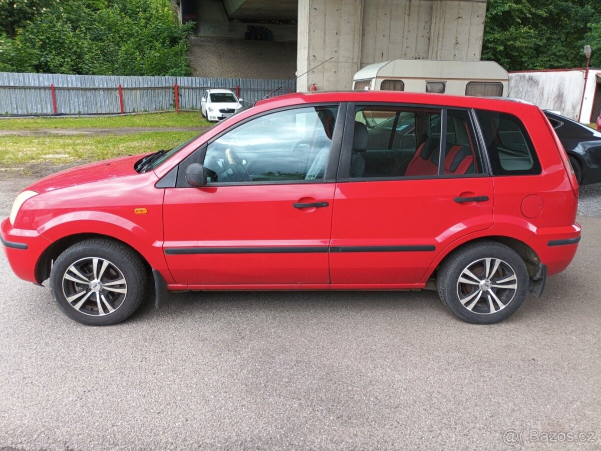 Ford Fusion FXJA1 - 3