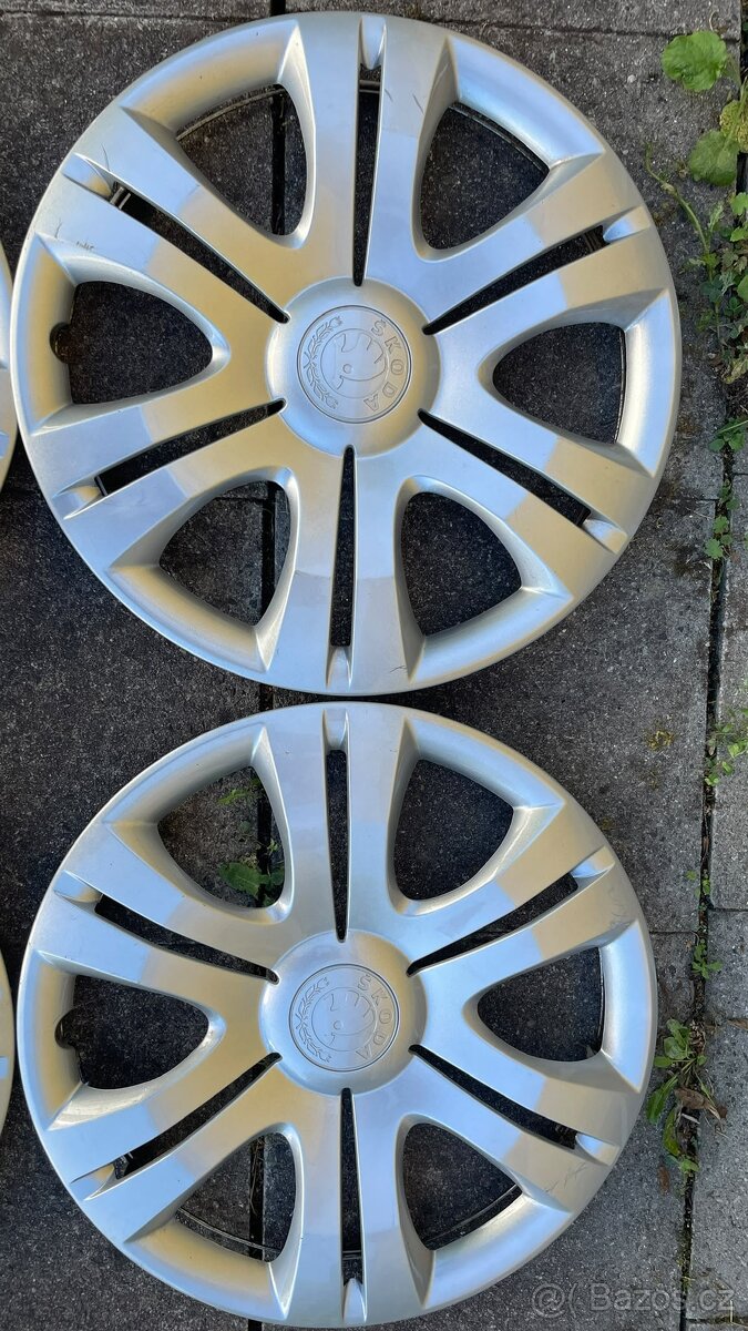 Poklice 15 originál Škoda kryty kol - 3