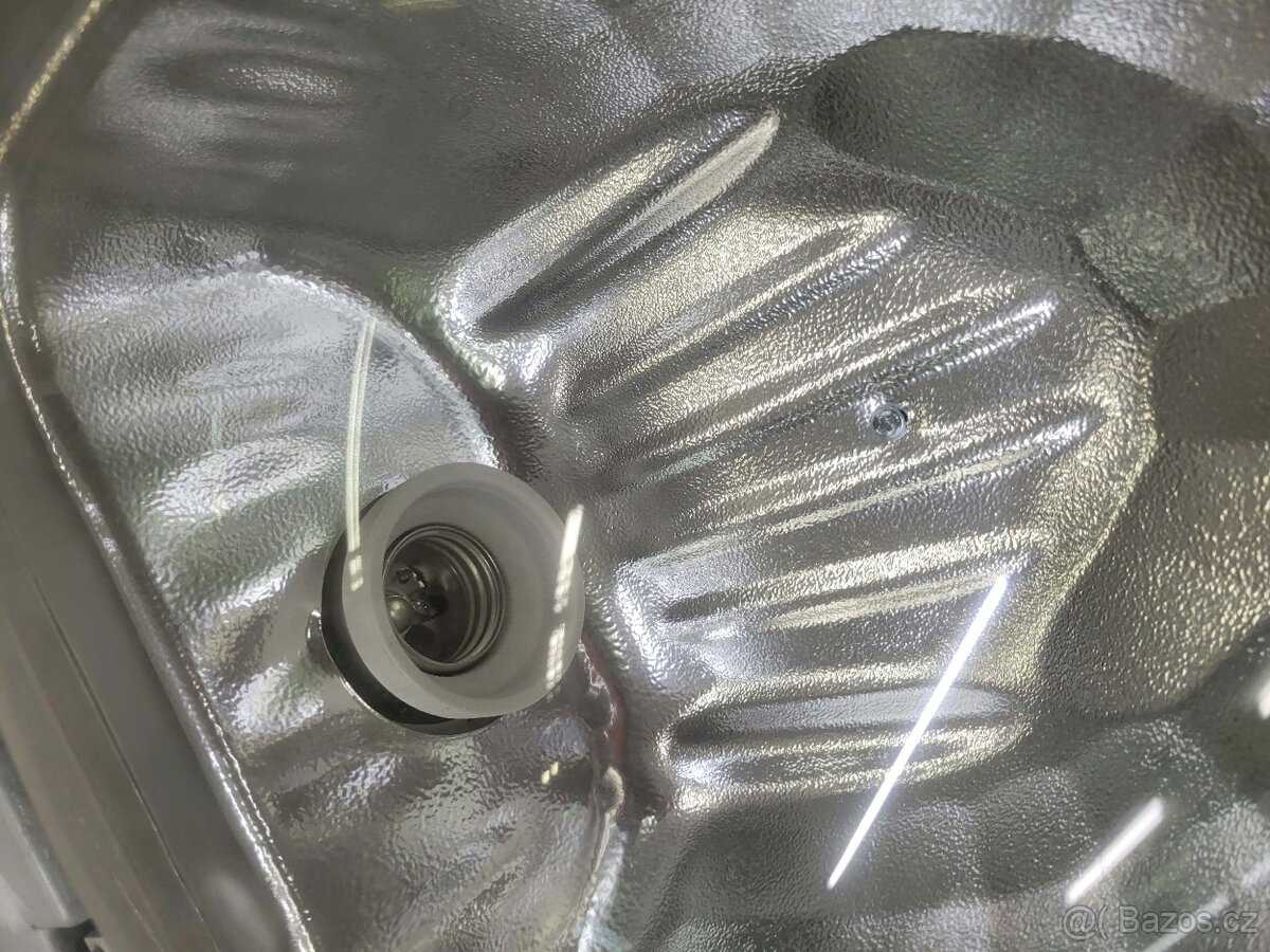 Lampa pouliční nová - 3