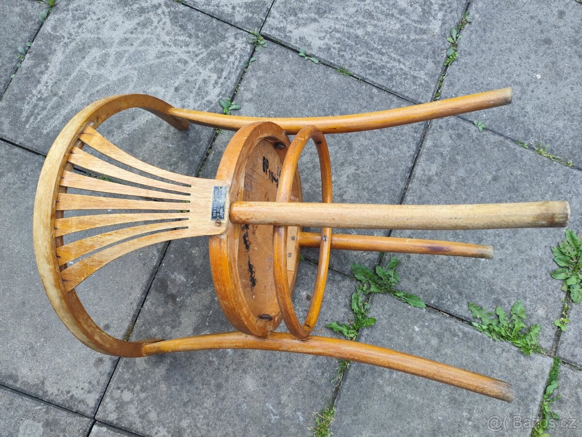Stará židle Thonet - 3