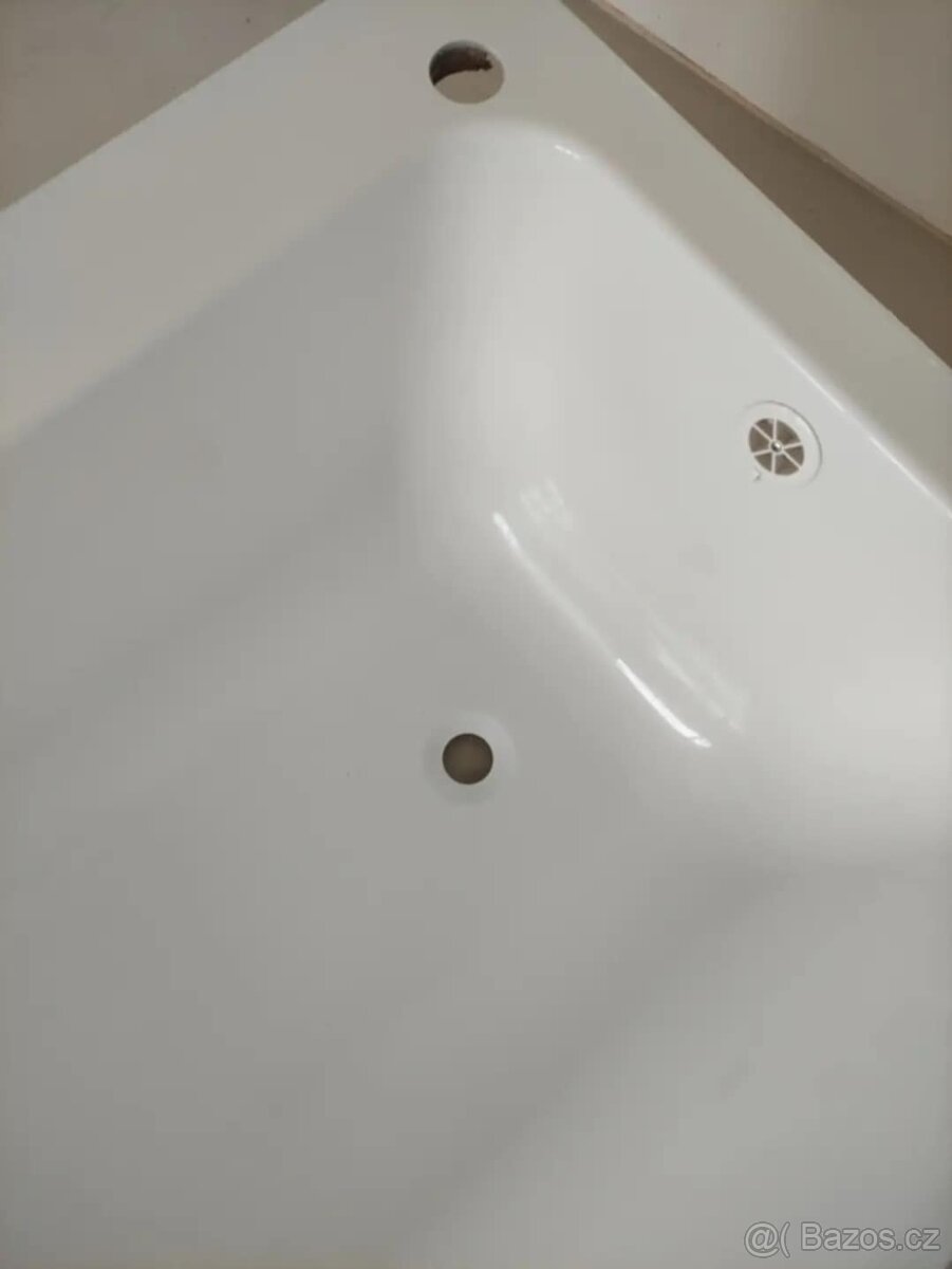 Zánovní akrylátová vana - 3