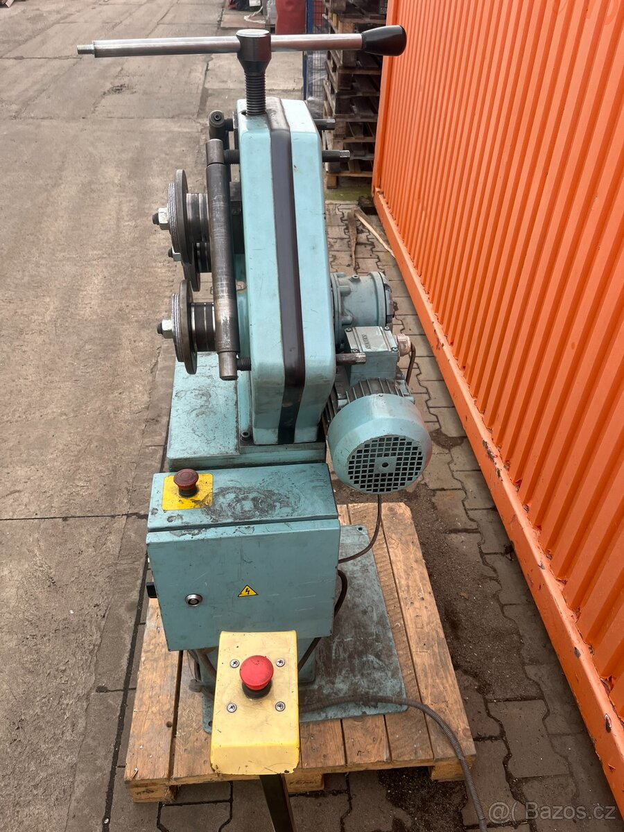 Zakružovačka profilů XZP 35 - 3