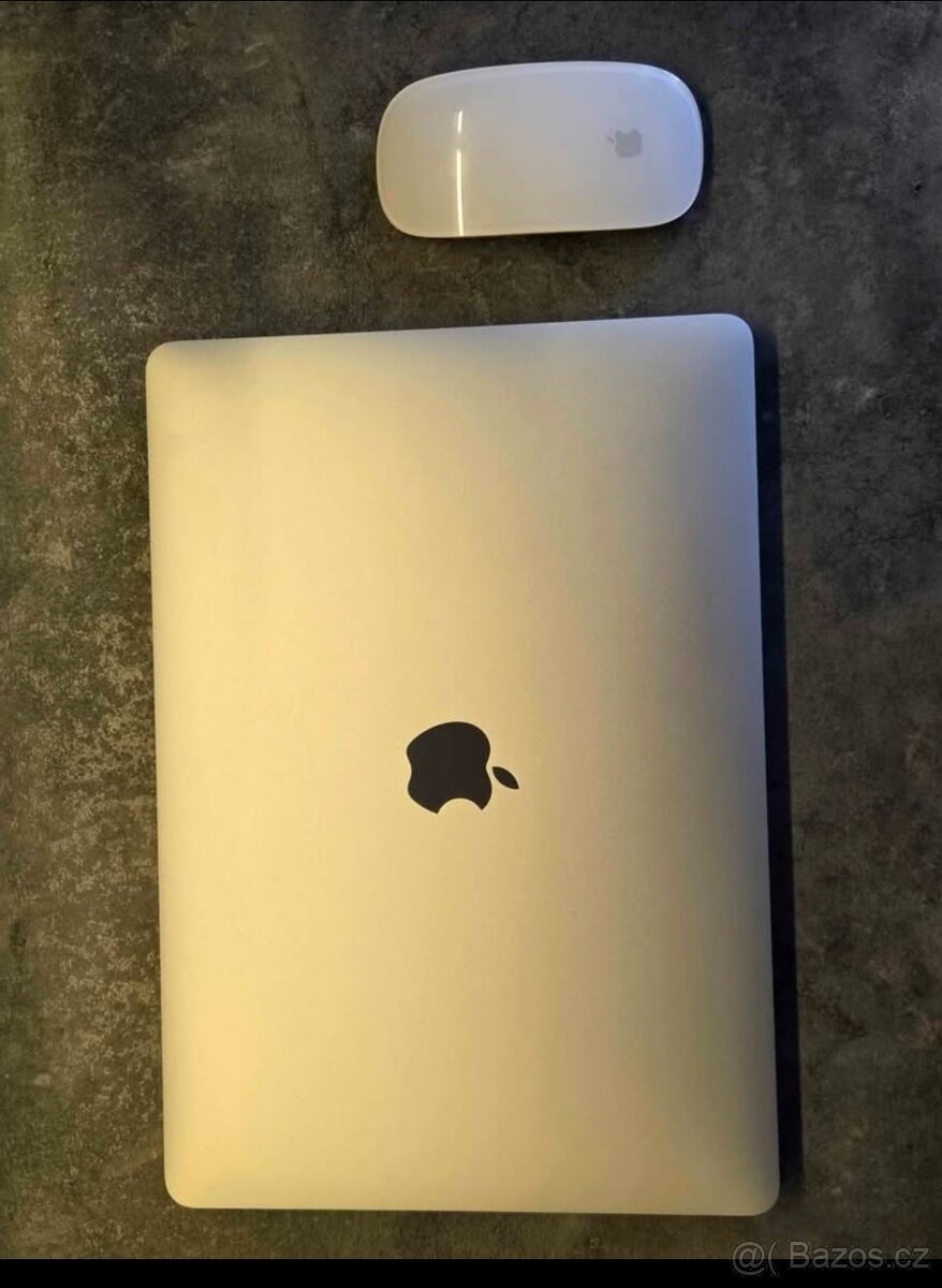 MacBook Pro 13,3" minimálně používaný+Apple myš - 3