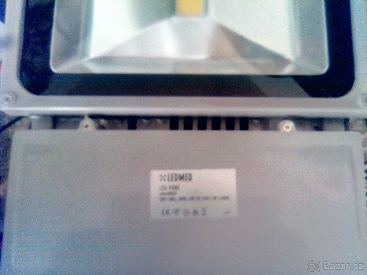 Pracovní světlo stavební - 3