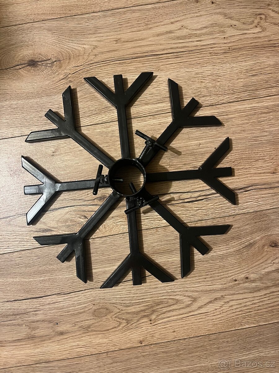 Stojan na vánoční stromeček - 3