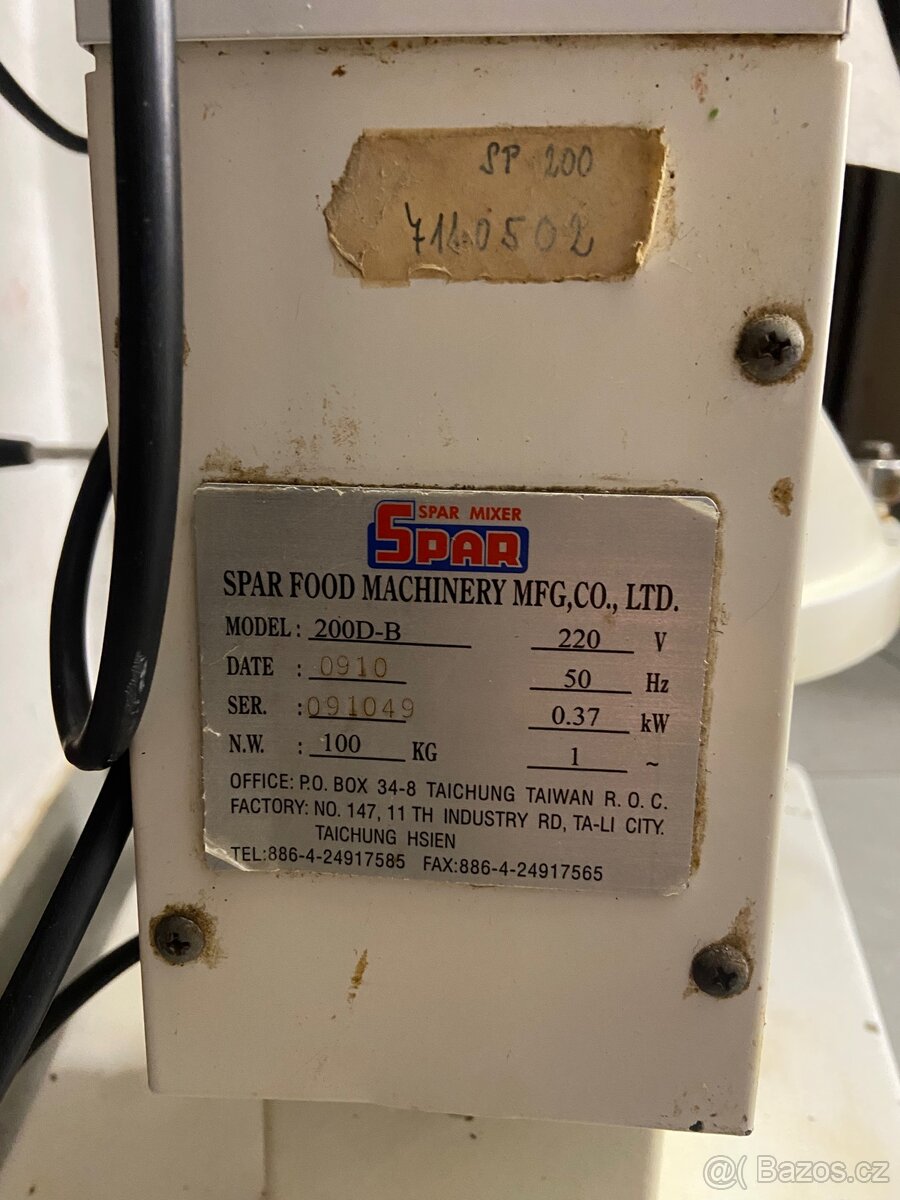 Univerzální kuchyňský robot SPAR SP-200D-B - 3