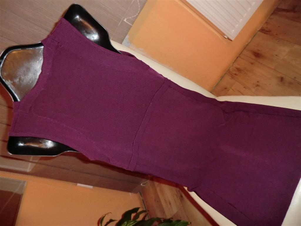 ÚPLETOVÉ BORDÓ FIALOVÉ ZNAČKOVÉ ŠATY - 3