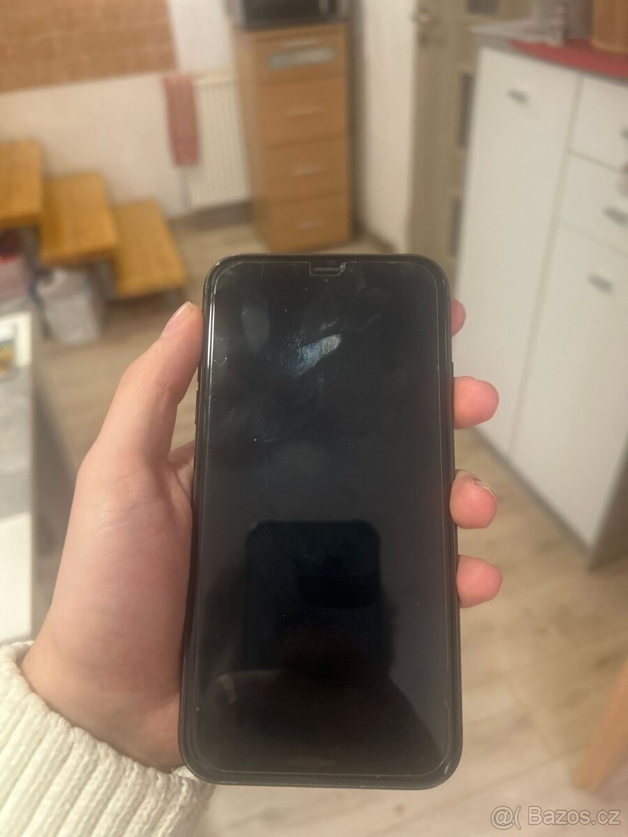 iPhone 11 64gb - 3
