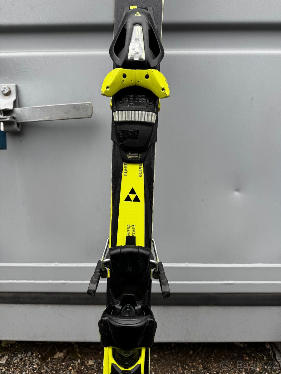 Fischer RC4 150 cm - 3